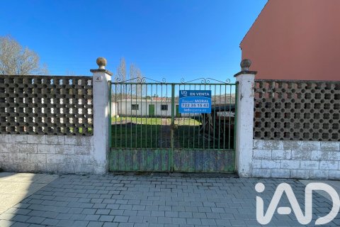 Land plot for sale in Santovenia de la Valdoncina, Leon, Spain 264 sq.m. No. 185073 - photo 2