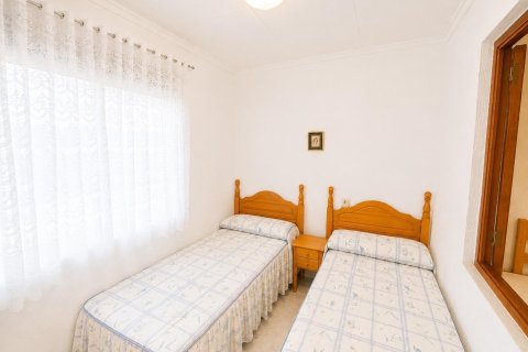 Bungalow in vendita a Torrevieja, Alicante, Spagna 3 camere da letto, 52 mq. N° 195896 - foto 13