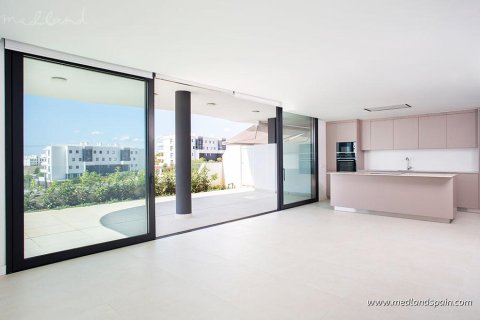 Apartment à vendre à Fuengirola, Malaga, Espagne, 2 chambres, 99 m2 No. 144512 - photo 9