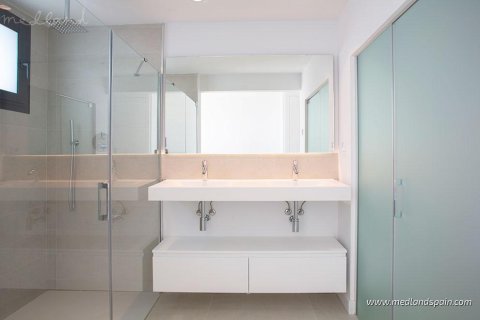 Apartment à vendre à Fuengirola, Malaga, Espagne, 2 chambres, 99 m2 No. 144512 - photo 12