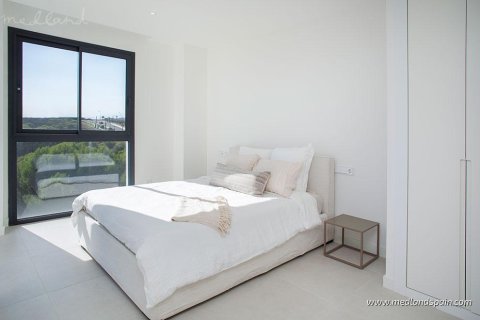 Продажа квартиры в Фуэнхирола, Малага, Испания 3 спальни, 120м2 №144510 - фото 9