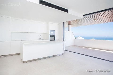 Продажа квартиры в Фуэнхирола, Малага, Испания 3 спальни, 120м2 №144510 - фото 8