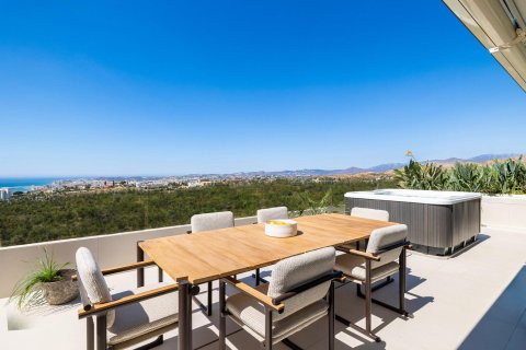 Penthouse in Fuengirola, Malaga, Spain 3 bedrooms, 133 sq.m. No. 169658