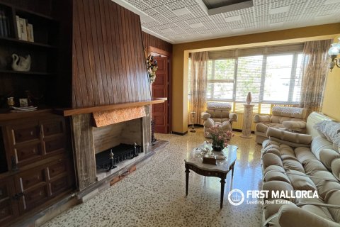Villa for sale in Sa Pobla, Mallorca, Spain 4 bedrooms, 150 sq.m. No. 178123 - photo 3