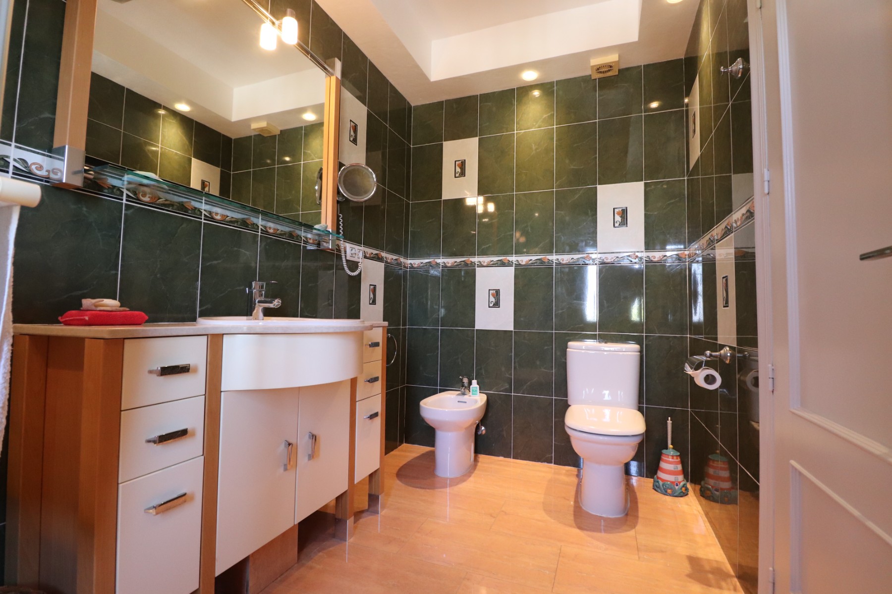 Villa i Algorfa, Alicante, Spanien 3 sovrum, 264 kvm. Nr. 146582
