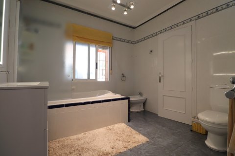 Villa in vendita a Algorfa, Alicante, Spagna 3 camere da letto, 264 mq. N° 146582 - foto 25