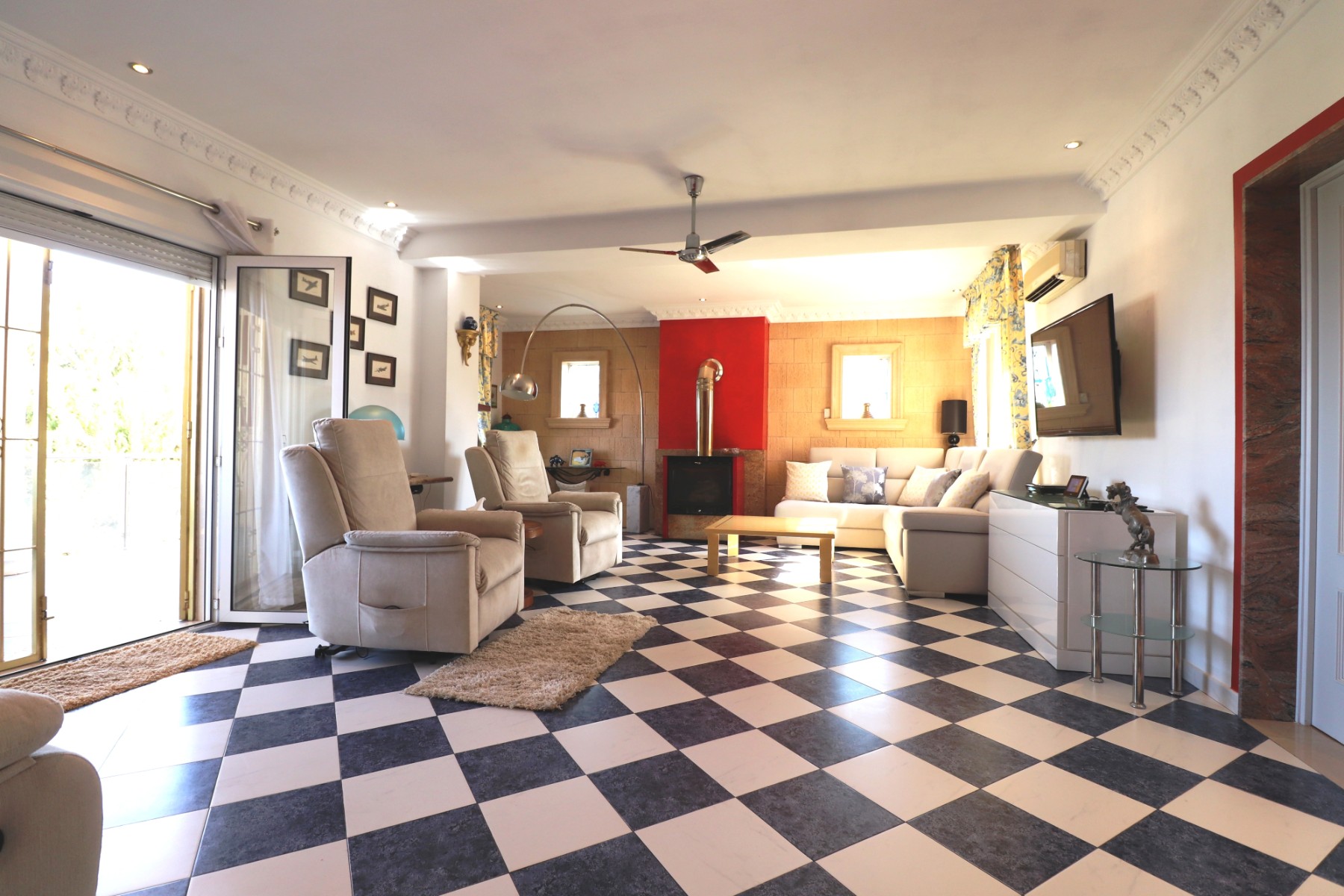 Villa i Algorfa, Alicante, Spanien 3 sovrum, 264 kvm. Nr. 146582