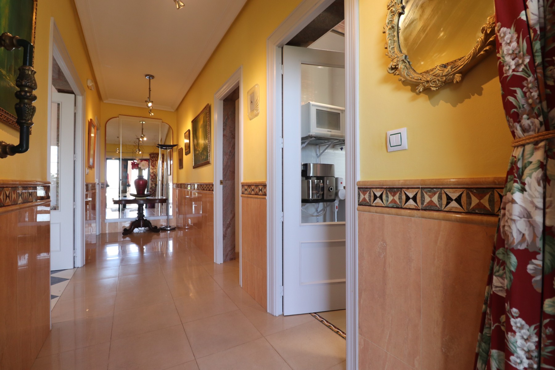Villa i Algorfa, Alicante, Spanien 3 sovrum, 264 kvm. Nr. 146582