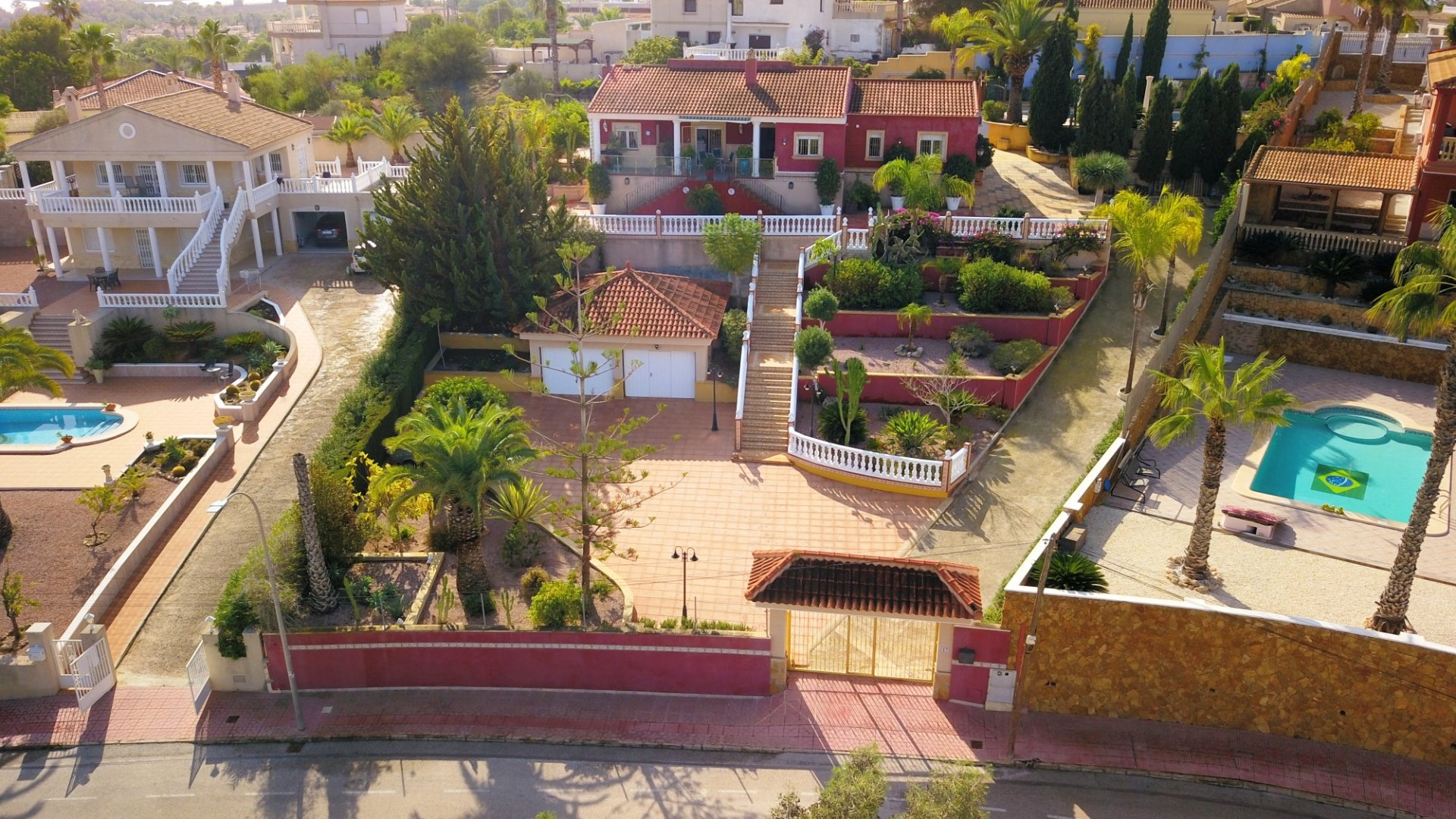 Villa i Algorfa, Alicante, Spanien 3 sovrum, 264 kvm. Nr. 146582