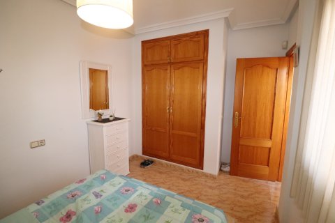 Casa adosada en venta en Alicante, España 3 dormitorios, 90 m2 No. 140156 - foto 29