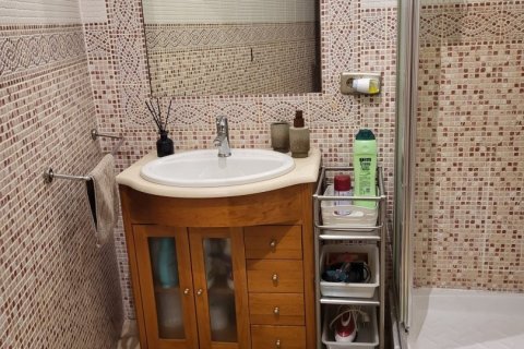 Huoneisto vuokrattavana Madrid, Espanja, 1 makuuhuone, 35 m2 No. 188509 - kuva 10