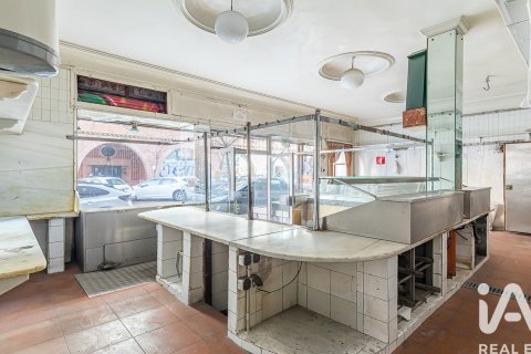 Komerciāls īpašums īrēšanai Madrid, Spānijā 1 istaba, 128 m2 Nr. 188508 - attēls 3