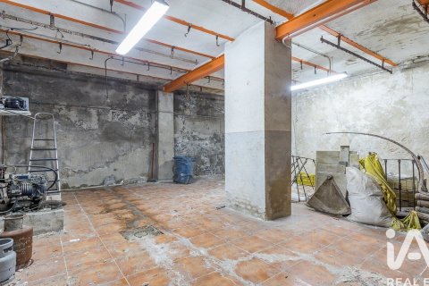 Komerciāls īpašums īrēšanai Madrid, Spānijā 1 istaba, 128 m2 Nr. 188508 - attēls 22