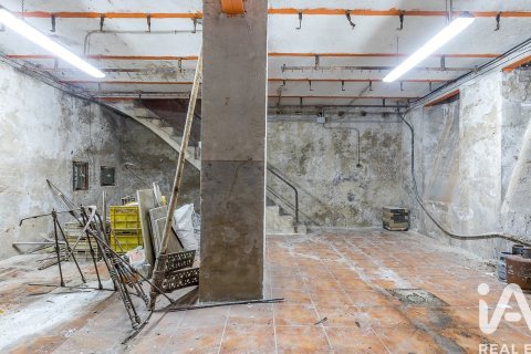 Komerciāls īpašums īrēšanai Madrid, Spānijā 1 istaba, 128 m2 Nr. 188508 - attēls 23