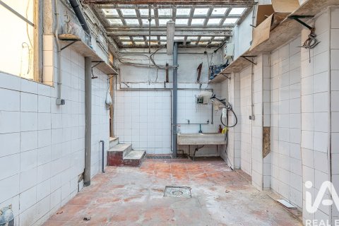 Komerciāls īpašums īrēšanai Madrid, Spānijā 1 istaba, 128 m2 Nr. 188508 - attēls 17