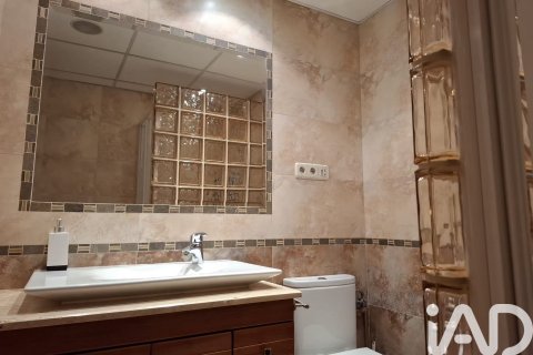 Apartament w Madrid, Hiszpania 2 sypialnie, 92 mkw. nr 188505 – zdjęcie 17