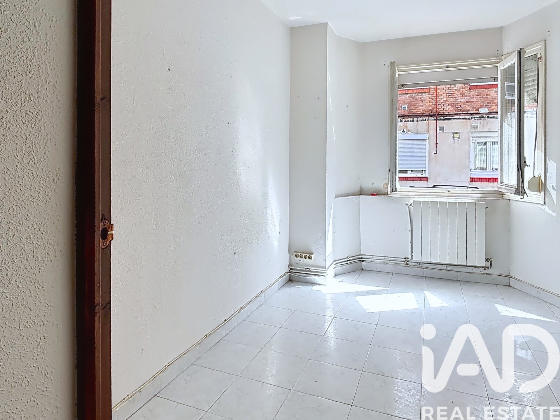 Apartment in Leon, Spain 3 bedrooms, 45 sq.m. No. 184739