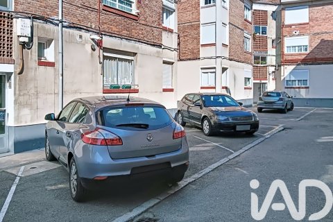 Wohnung zum Verkauf in Leon, Spanien 3 Schlafzimmer, 45 m2 Nr. 184739 - Foto 2