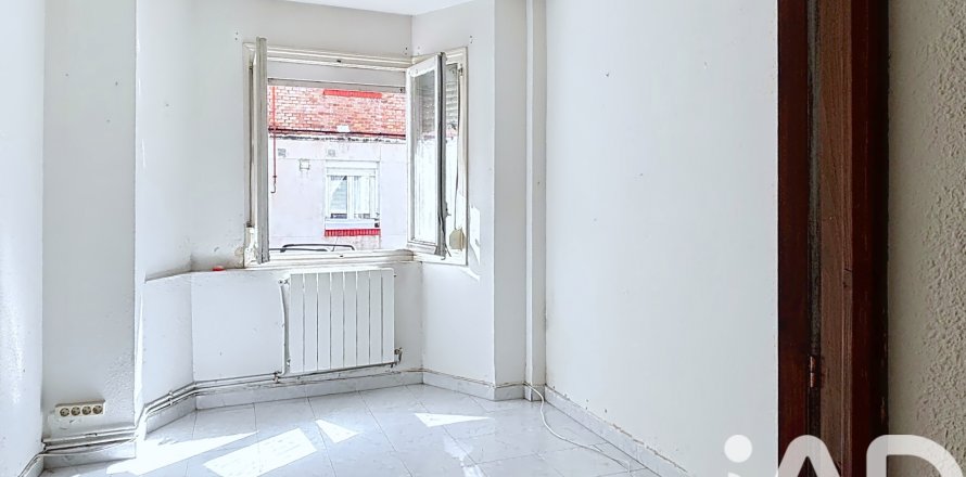 Wohnung in Leon, Spanien 3 Schlafzimmer, 45 m2 Nr. 184739