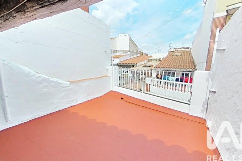 House for sale in Alcala De Xivert, Castellon, Spain 4 bedrooms, 158 sq.m. No. 184734 - photo 2