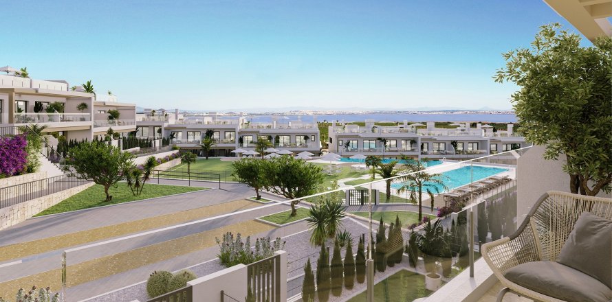 Bungalow i Los Altos, Alicante, Spanien 3 sovrum, 199 kvm. Nr. 149918