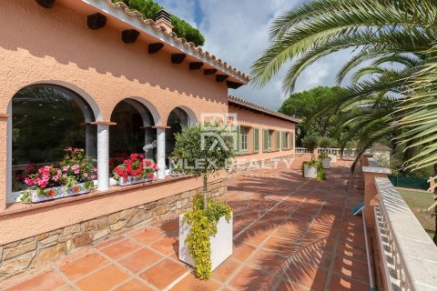 Villa à vendre à Platja D'aro, Girona, Espagne, 5 chambres, 357 m2 No. 177071 - photo 15