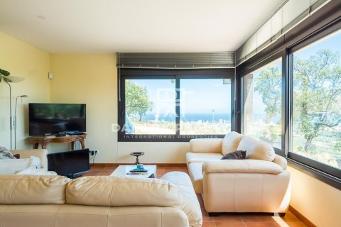 Villa for sale in Platja D'aro, Girona, Spain 3 bedrooms, 158 sq.m. No. 177075 - photo 11