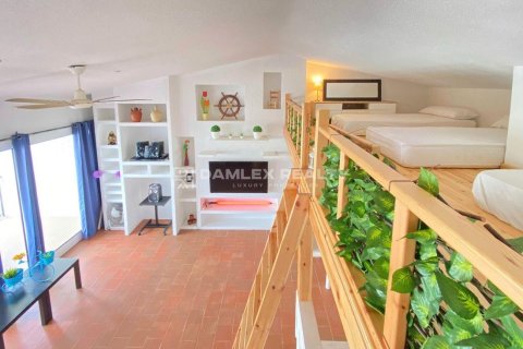 Duplex for sale in Platja D'aro, Girona, Spain 2 bedrooms, 120 sq.m. No. 177069 - photo 13