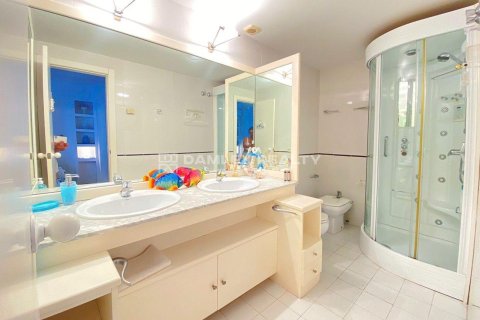 Duplex for sale in Platja D'aro, Girona, Spain 2 bedrooms, 120 sq.m. No. 177069 - photo 23