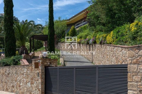 Villa for sale in Platja D'aro, Girona, Spain 3 bedrooms, 283 sq.m. No. 177073 - photo 26