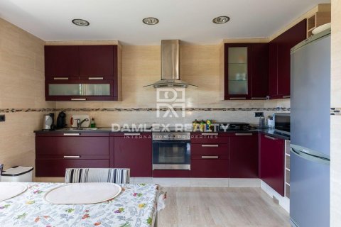 Villa for sale in Platja D'aro, Girona, Spain 3 bedrooms, 283 sq.m. No. 177073 - photo 14