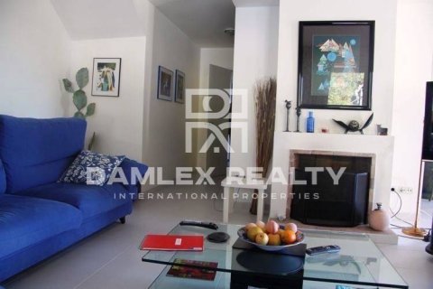 House for sale in Lloret de Mar, Girona, Spain 4 bedrooms, 174 sq.m. No. 177074 - photo 5