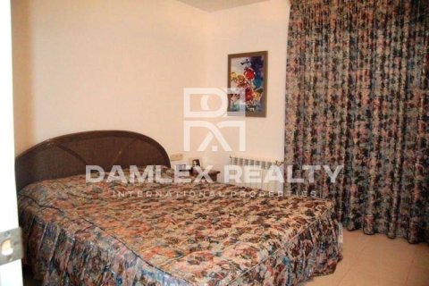 House for sale in Lloret de Mar, Girona, Spain 4 bedrooms, 174 sq.m. No. 177074 - photo 10