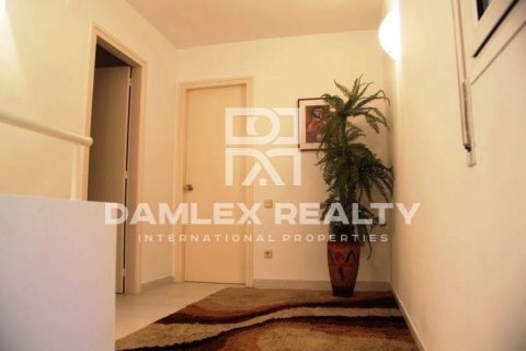 House for sale in Lloret de Mar, Girona, Spain 4 bedrooms, 174 sq.m. No. 177074 - photo 12