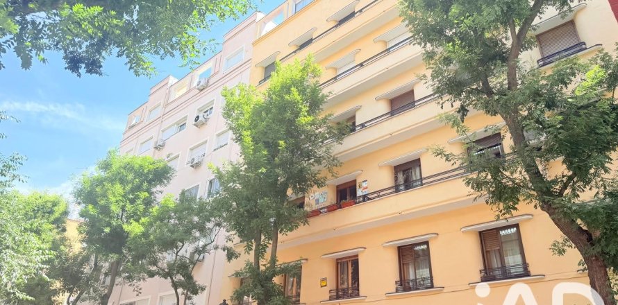 Apartament w Madrid, Hiszpania 3 sypialnie, 87 mkw. nr 187603