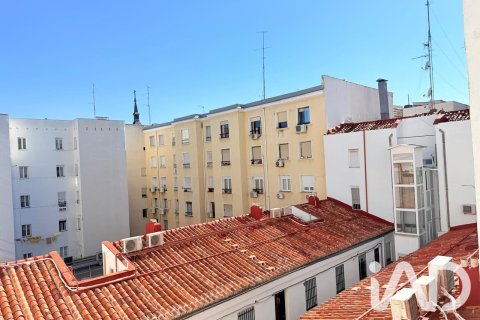 Apartament w Madrid, Hiszpania 2 sypialnie, 43 mkw. nr 187605 – zdjęcie 3