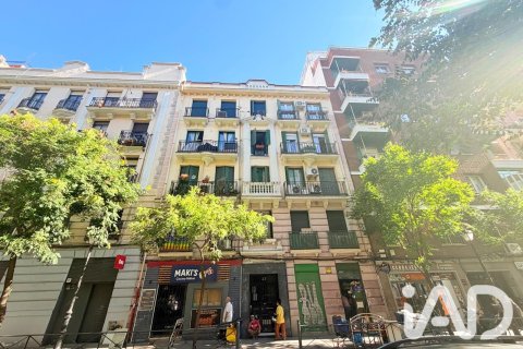 Apartament w Madrid, Hiszpania 2 sypialnie, 43 mkw. nr 187605