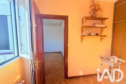 Apartament w Madrid, Hiszpania 2 sypialnie, 43 mkw. nr 187605 – zdjęcie 15