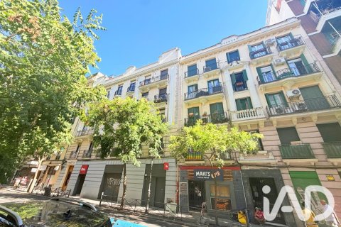 Apartament w Madrid, Hiszpania 2 sypialnie, 43 mkw. nr 187605 – zdjęcie 26
