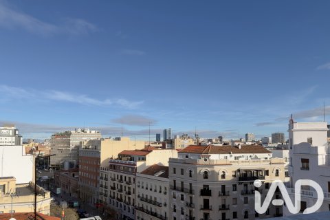Penthouse w Madrid, Hiszpania 2 sypialnie, 130 mkw. nr 187604 – zdjęcie 3