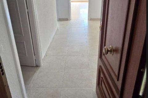 Apartament w Logrono, La Rioja, Hiszpania 4 sypialnie, 150 mkw. nr 187602 – zdjęcie 12