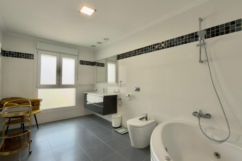 Продажа пентхауса в Вильяхойоса, Аликанте, Испания 4 спальни, 255м2 №167277 - фото 10