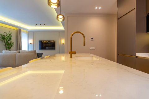 Apartment for sale in Madrid, Spain 2 bedrooms, 127 sq.m. No. 167278 - photo 14