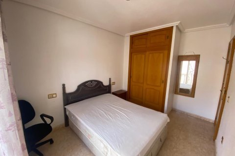 House for sale in Torrevieja, Alicante, Spain 3 bedrooms, 92 sq.m. No. 167280 - photo 12