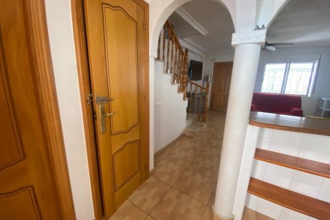 House for sale in Torrevieja, Alicante, Spain 3 bedrooms, 92 sq.m. No. 167280 - photo 20