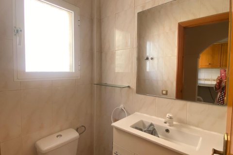 House for sale in Torrevieja, Alicante, Spain 3 bedrooms, 92 sq.m. No. 167280 - photo 22