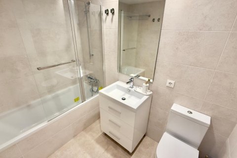 Apartment for sale in Alicante, Spain 3 bedrooms, 104 sq.m. No. 167281 - photo 16