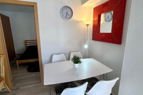 Apartment for sale in Torrevieja, Alicante, Spain 3 bedrooms, 100 sq.m. No. 167283 - photo 4