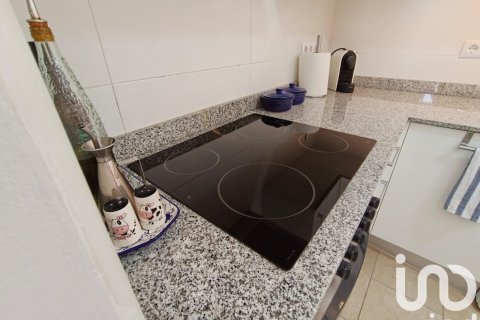 Huoneisto myytävänä Tossa de Mar, Girona, Espanja, 3 makuuhuonetta, 86 m2 No. 153262 - kuva 25