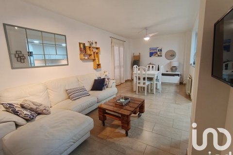 Huoneisto myytävänä Tossa de Mar, Girona, Espanja, 3 makuuhuonetta, 86 m2 No. 153262 - kuva 27